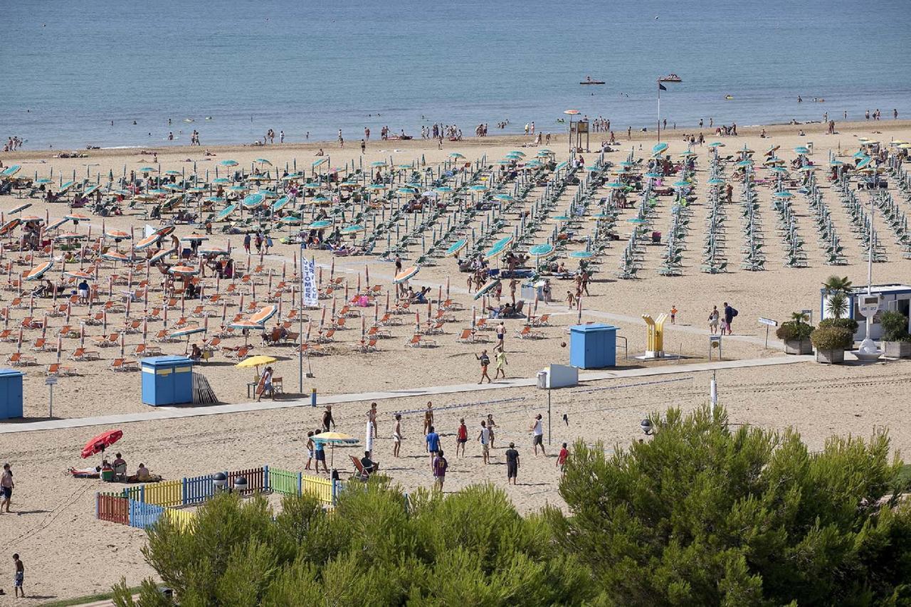 Reji - Appartamenti Bibione Exterior foto